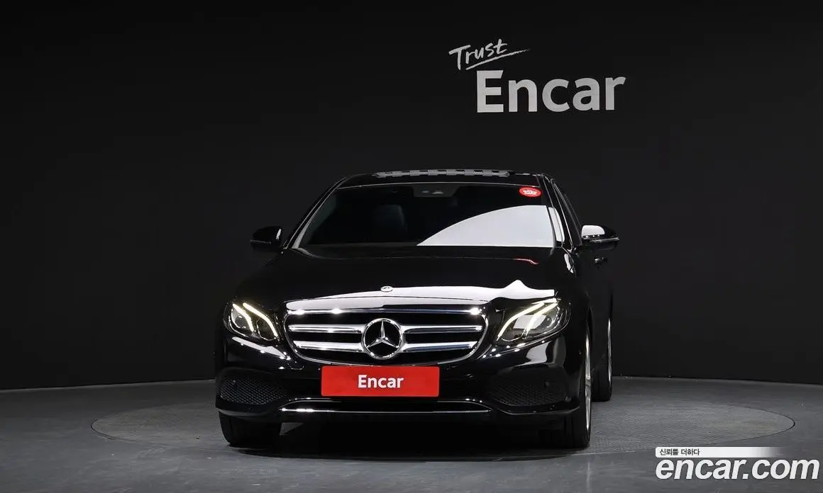 Mercedes-Benz E-Class 2017 2.0 автомат (гидро), фото 3