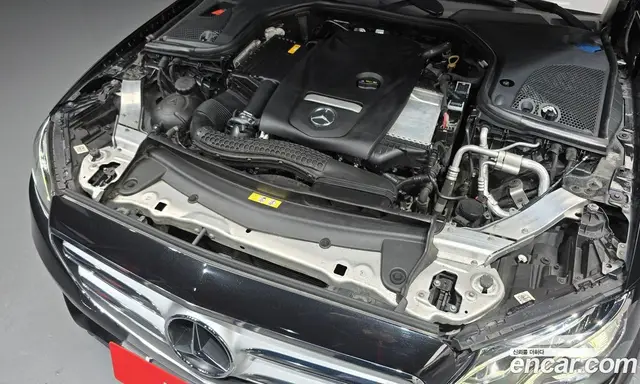 Mercedes-Benz E-Class 2017 2.0 автомат (гидро), миниатюра 6