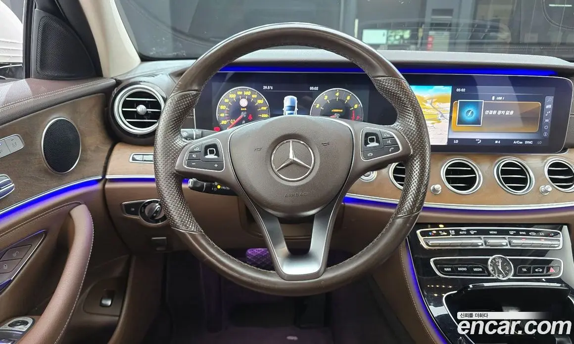 Mercedes-Benz E-Class 2017 2.0 автомат (гидро), фото 14