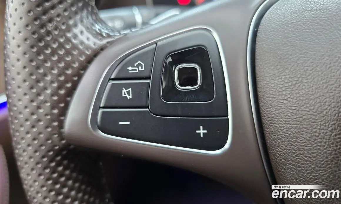 Mercedes-Benz E-Class 2017 2.0 автомат (гидро), фото 16