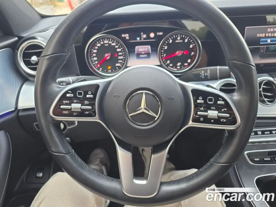 Mercedes-Benz E-Class 2020 2.0 автомат (гидро), фото 15