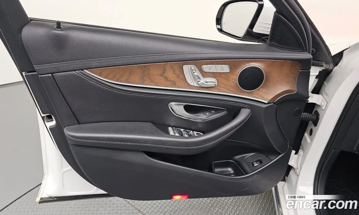 Mercedes-Benz E-Class 2020 1.9 автомат (гидро), фото 14