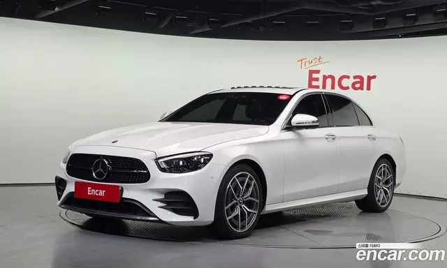 Mercedes-Benz E-Class, 2021, 113 804 км