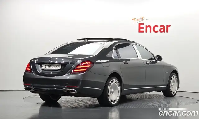 Mercedes-Benz S-Class 2020 4.0 автомат (гидро), миниатюра 2
