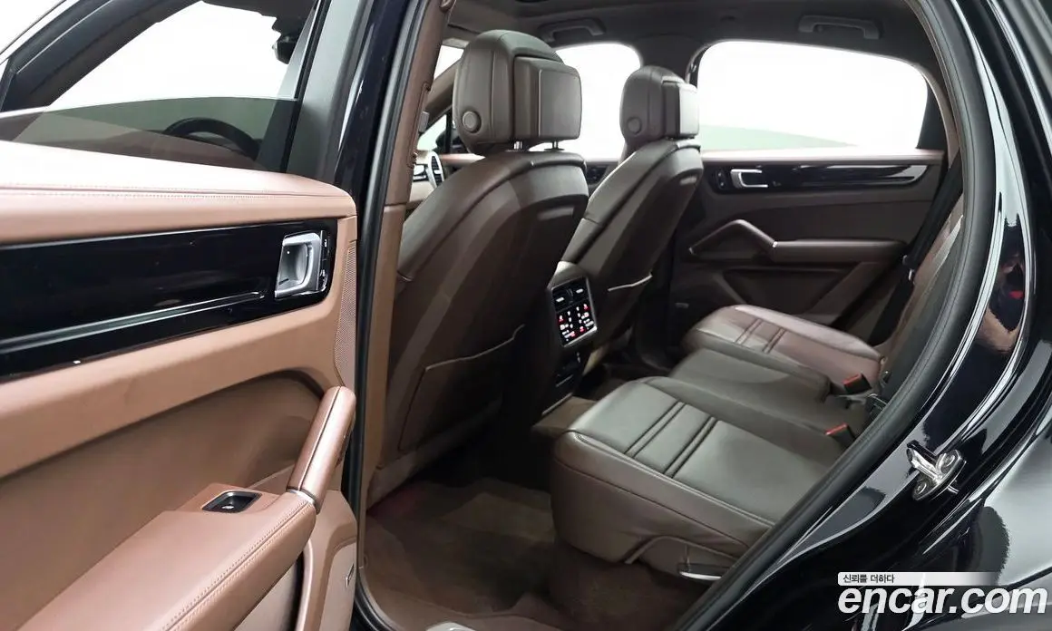 Porsche Cayenne 2021 3.0 автомат (гидро), фото 12 Porsche Cayenne 2021 3.0 автомат (гидро), фото 12