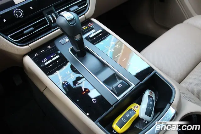 Porsche Macan 2022 2.9 автомат (гидро), миниатюра 11