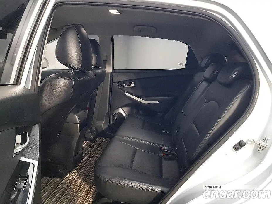 SsangYong Korando 2018 2.2 автомат (гидро), фото 16