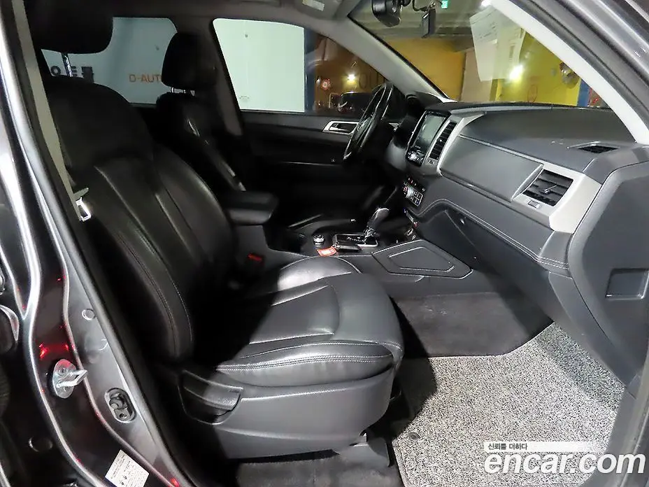 SsangYong Rexton 2018 2.2 автомат (гидро), фото 8