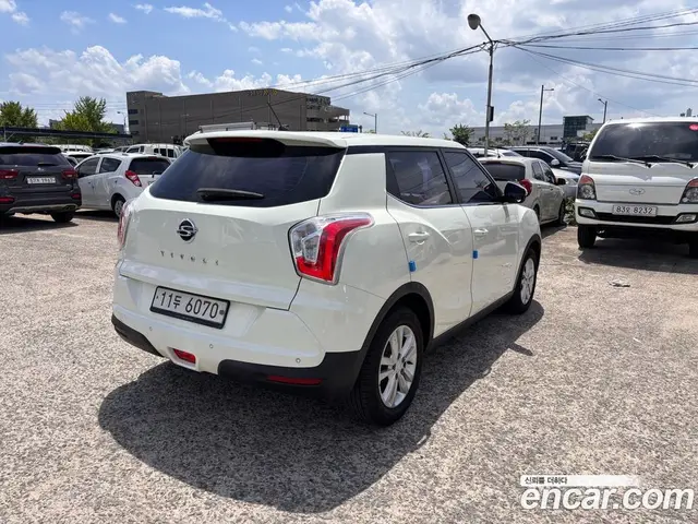 SsangYong TIBOLI 2015 1.6 автомат (гидро), миниатюра 4