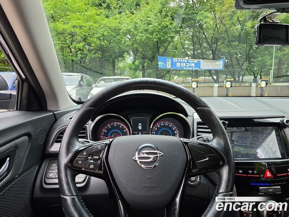 SsangYong TIBOLI 2017 1.6 автомат (гидро), фото 8