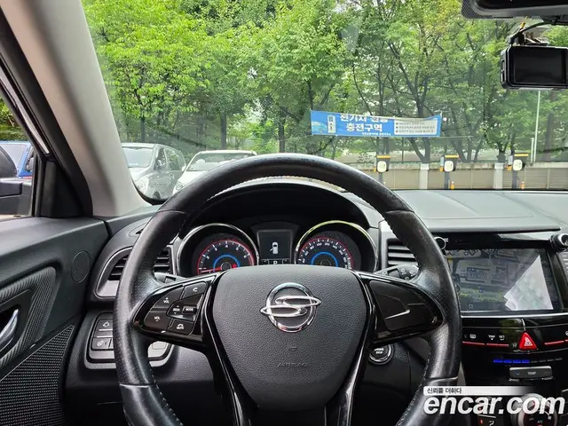 SsangYong TIBOLI 2017 1.6 автомат (гидро), миниатюра 8
