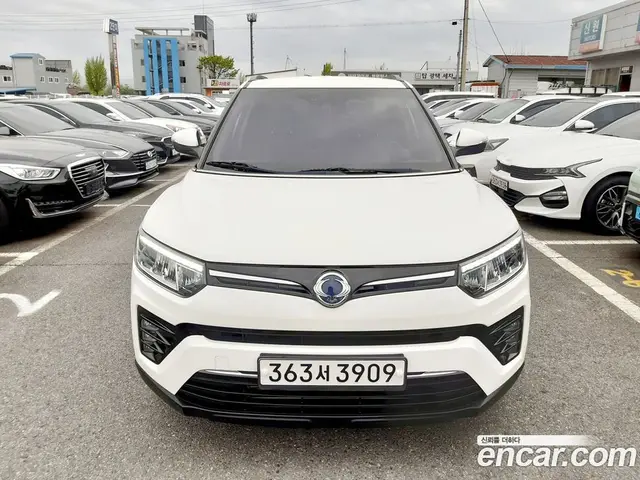 SsangYong TIBOLI 2019 1.5 автомат (гидро), миниатюра 2