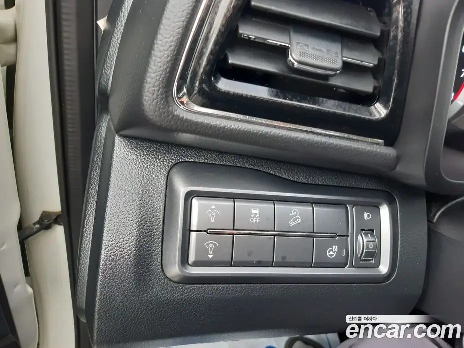 SsangYong TIBOLI 2019 1.5 автомат (гидро), фото 13