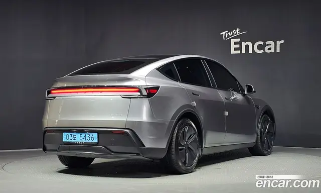Tesla Model Y 2025 0.2 автомат (гидро), миниатюра 2