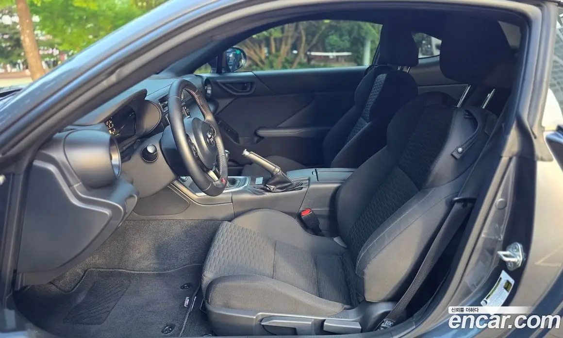 Toyota 86 2024 2.4 механика, фото 14