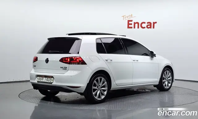 Volkswagen Golf 2015 2.0 автомат (гидро), миниатюра 2
