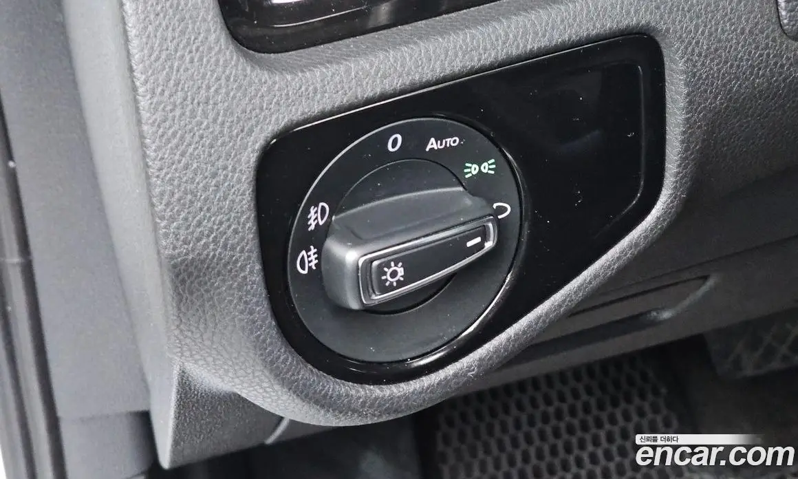 Volkswagen Golf 2015 2.0 автомат (гидро), фото 14