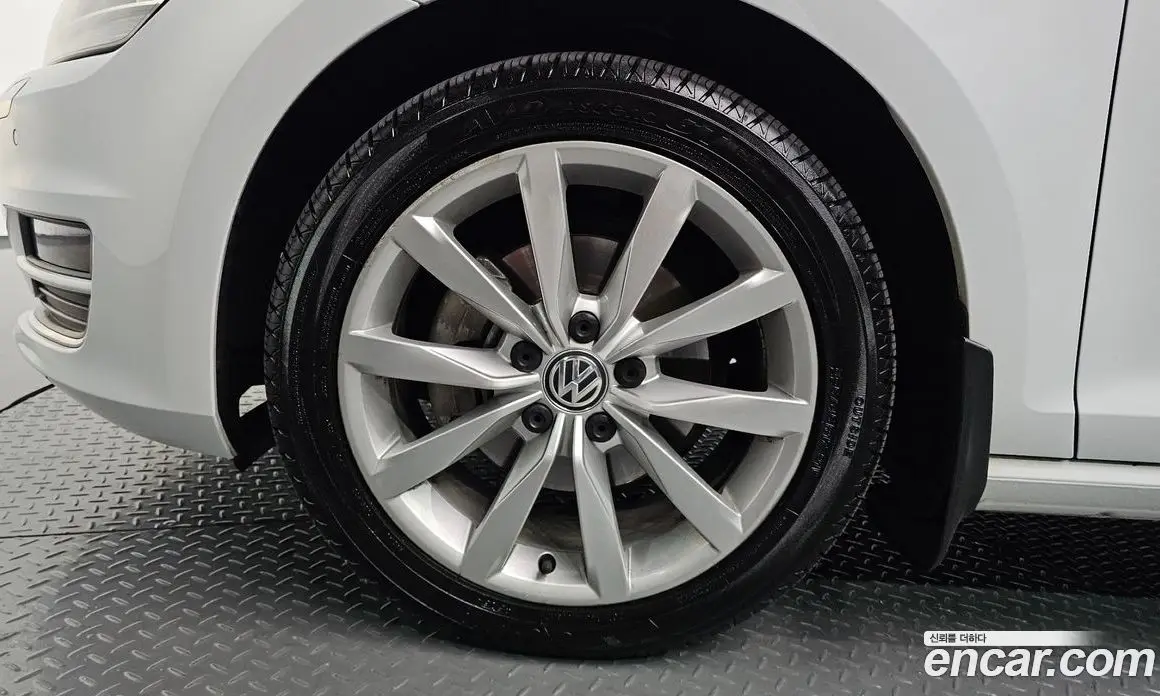Volkswagen Golf 2015 2.0 автомат (гидро), фото 5