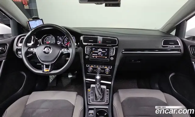 Volkswagen Golf 2015 2.0 автомат (гидро), миниатюра 7