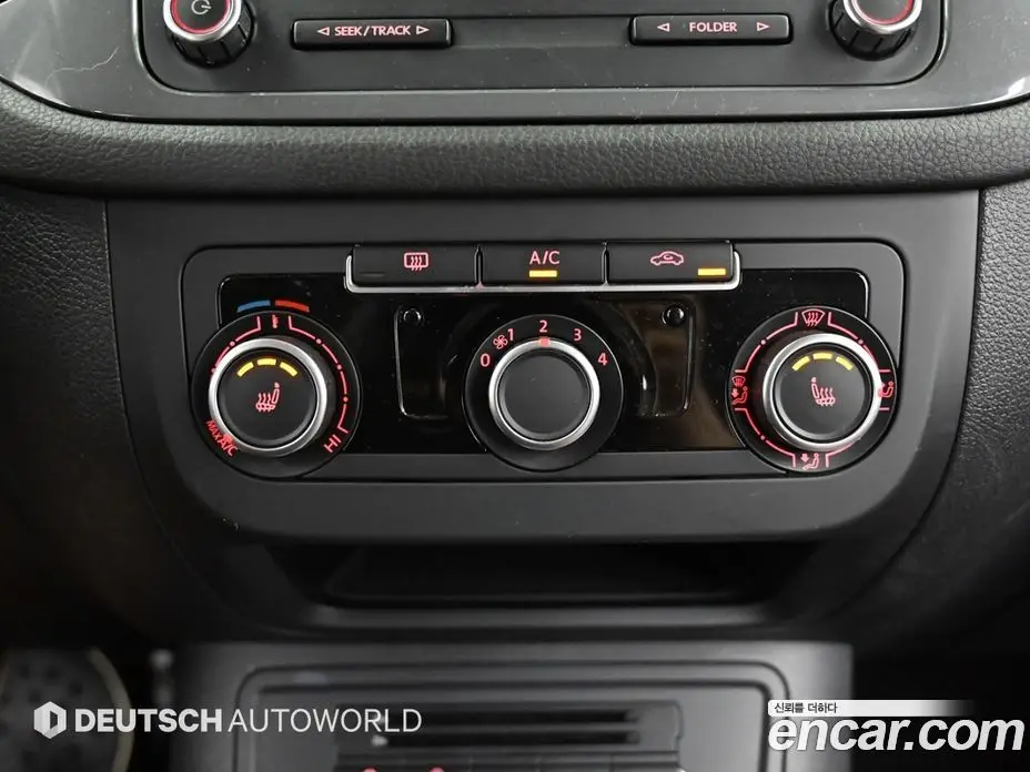 Volkswagen Tiguan 2015 2.0 автомат (гидро), фото 17