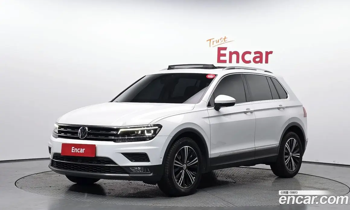 Volkswagen Tiguan 2020 2.0 автомат (гидро), фото 1 Volkswagen Tiguan 2020 2.0 автомат (гидро), фото 1