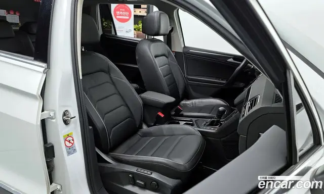 Volkswagen Tiguan 2020 2.0 автомат (гидро), миниатюра 10 Volkswagen Tiguan 2020 2.0 автомат (гидро), миниатюра 10