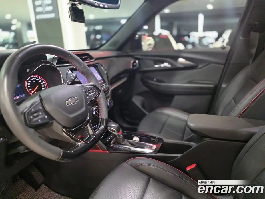 Chevrolet TrailBlazer 2022 1.3 автомат (гидро), фото 12 Chevrolet TrailBlazer 2022 1.3 автомат (гидро), фото 12