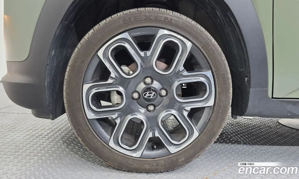 Hyundai Casper 2022 1.0 автомат (гидро), фото 5