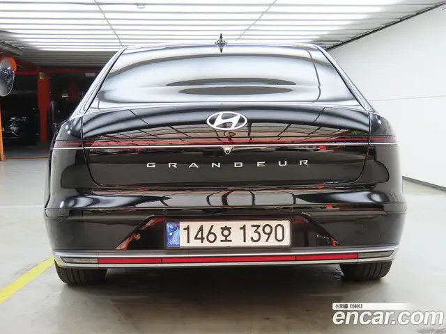 Hyundai Grandeur 2023 3.5 автомат (гидро), миниатюра 3