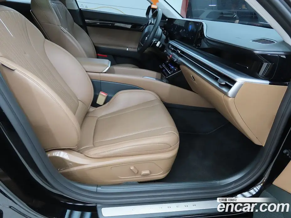 Hyundai Grandeur 2023 3.5 автомат (гидро), фото 9