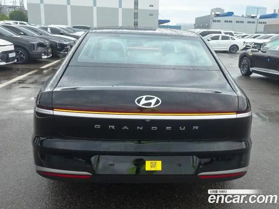 Hyundai Grandeur 2026 1.6 автомат (гидро), фото 13