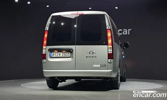 Hyundai Staria 2023 2.2 автомат (гидро), миниатюра 4 Hyundai Staria 2023 2.2 автомат (гидро), миниатюра 4