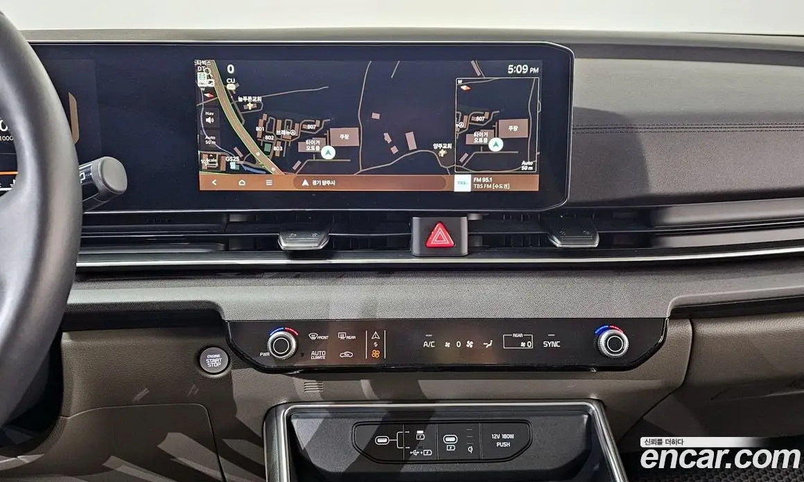 Kia Carnival 2024 2.2 автомат (гидро), фото 13 Kia Carnival 2024 2.2 автомат (гидро), фото 13