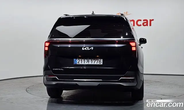 Kia Carnival 2024 2.2 автомат (гидро), миниатюра 4 Kia Carnival 2024 2.2 автомат (гидро), миниатюра 4