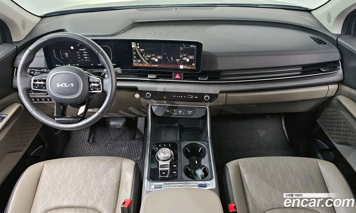 Kia Carnival 2024 2.2 автомат (гидро), фото 7 Kia Carnival 2024 2.2 автомат (гидро), фото 7