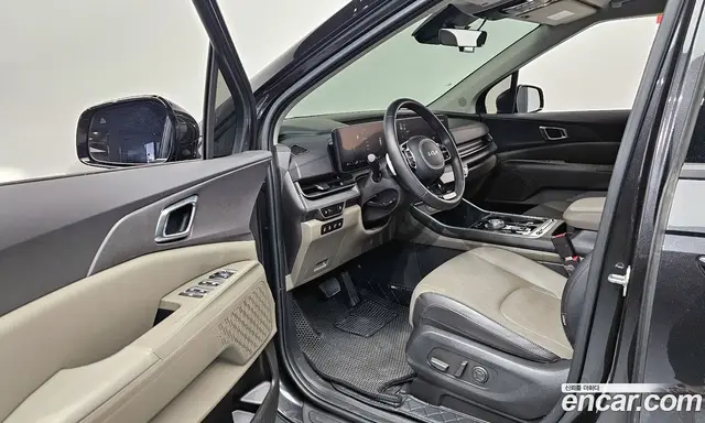 Kia Carnival 2024 2.2 автомат (гидро), миниатюра 10 Kia Carnival 2024 2.2 автомат (гидро), миниатюра 10