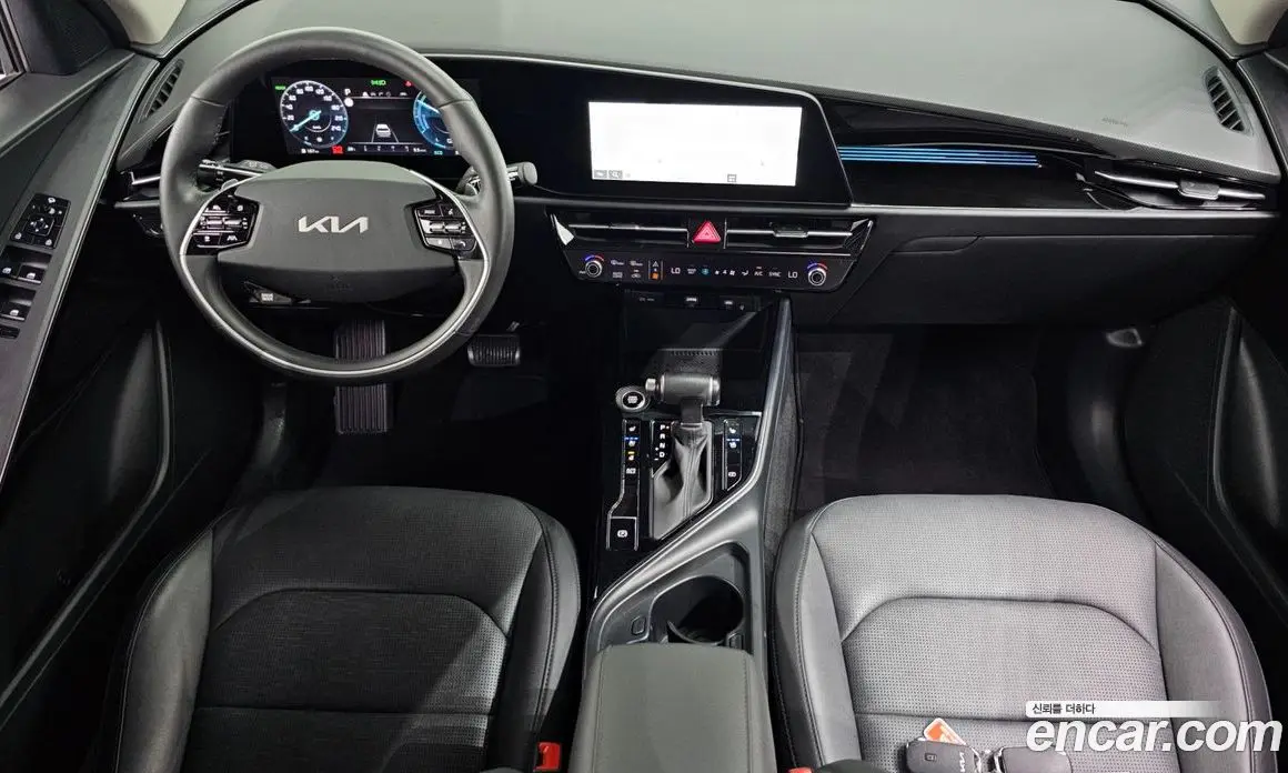 Kia Niro 2022 1.6 автомат (гидро), фото 7