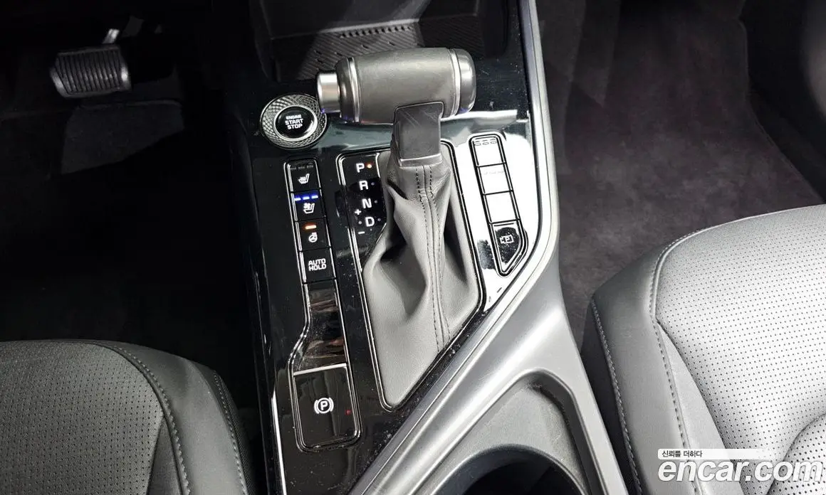 Kia Niro 2022 1.6 автомат (гидро), фото 9