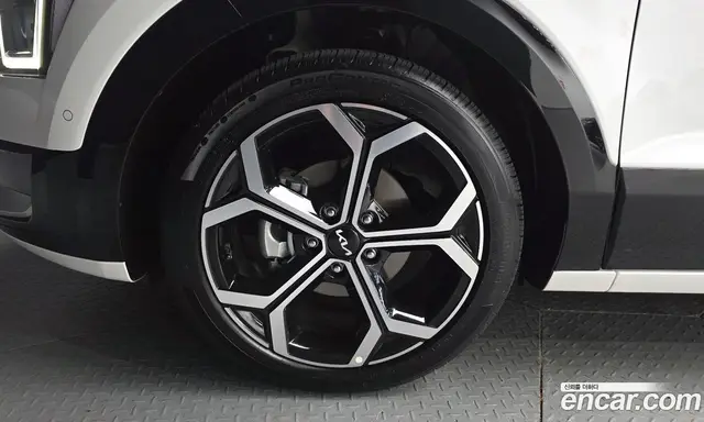 Kia Niro 2024 1.6 автомат (гидро), миниатюра 5