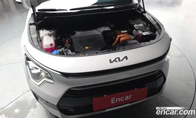 Kia Niro 2024 1.6 автомат (гидро), миниатюра 6