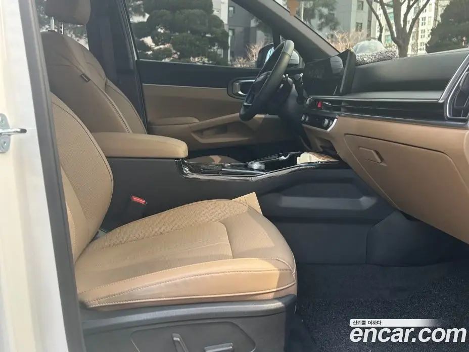 Kia Sorento 2025 1.6 автомат (гидро), фото 5 Kia Sorento 2025 1.6 автомат (гидро), фото 5
