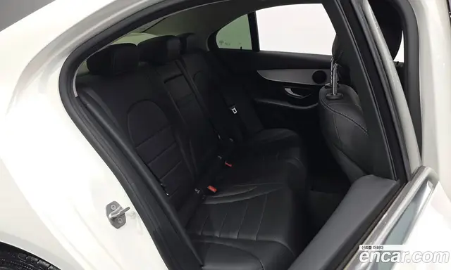Mercedes-Benz C-Class 2017 2.0 автомат (гидро), миниатюра 11 Mercedes-Benz C-Class 2017 2.0 автомат (гидро), миниатюра 11