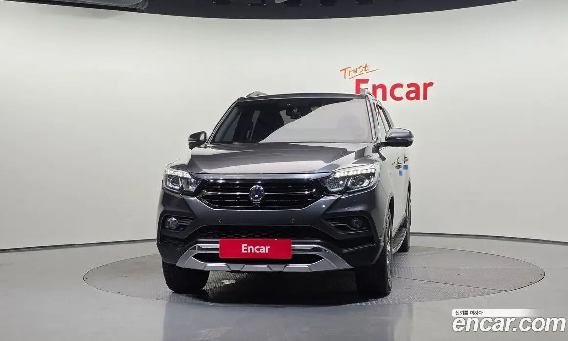 SsangYong Rexton 2018 2.2 автомат (гидро), фото 3 SsangYong Rexton 2018 2.2 автомат (гидро), фото 3