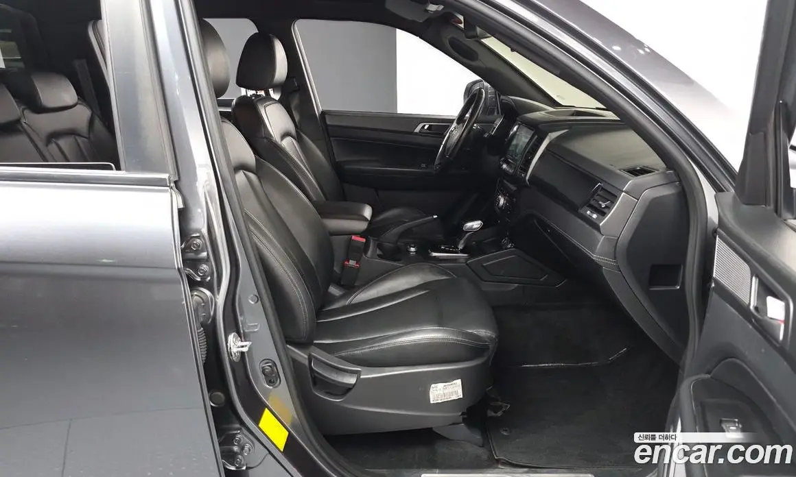 SsangYong Rexton 2022 2.2 автомат (гидро), фото 11
