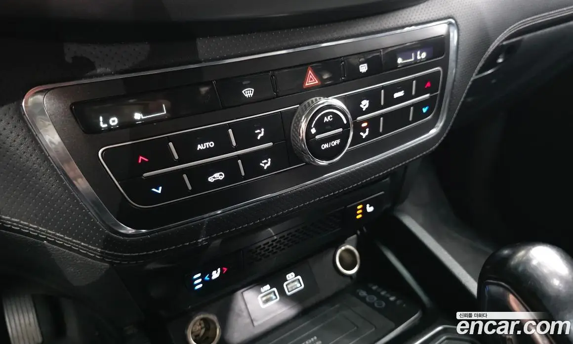 SsangYong Rexton 2022 2.2 автомат (гидро), фото 16
