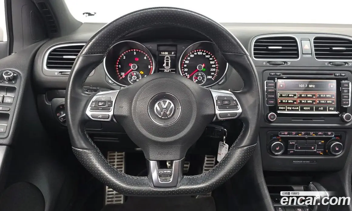Volkswagen Golf 2012 2.0 автомат (гидро), фото 13 Volkswagen Golf 2012 2.0 автомат (гидро), фото 13