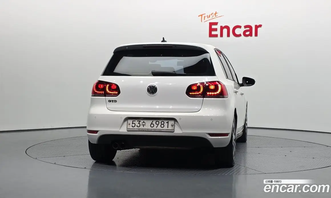 Volkswagen Golf 2012 2.0 автомат (гидро), фото 4 Volkswagen Golf 2012 2.0 автомат (гидро), фото 4