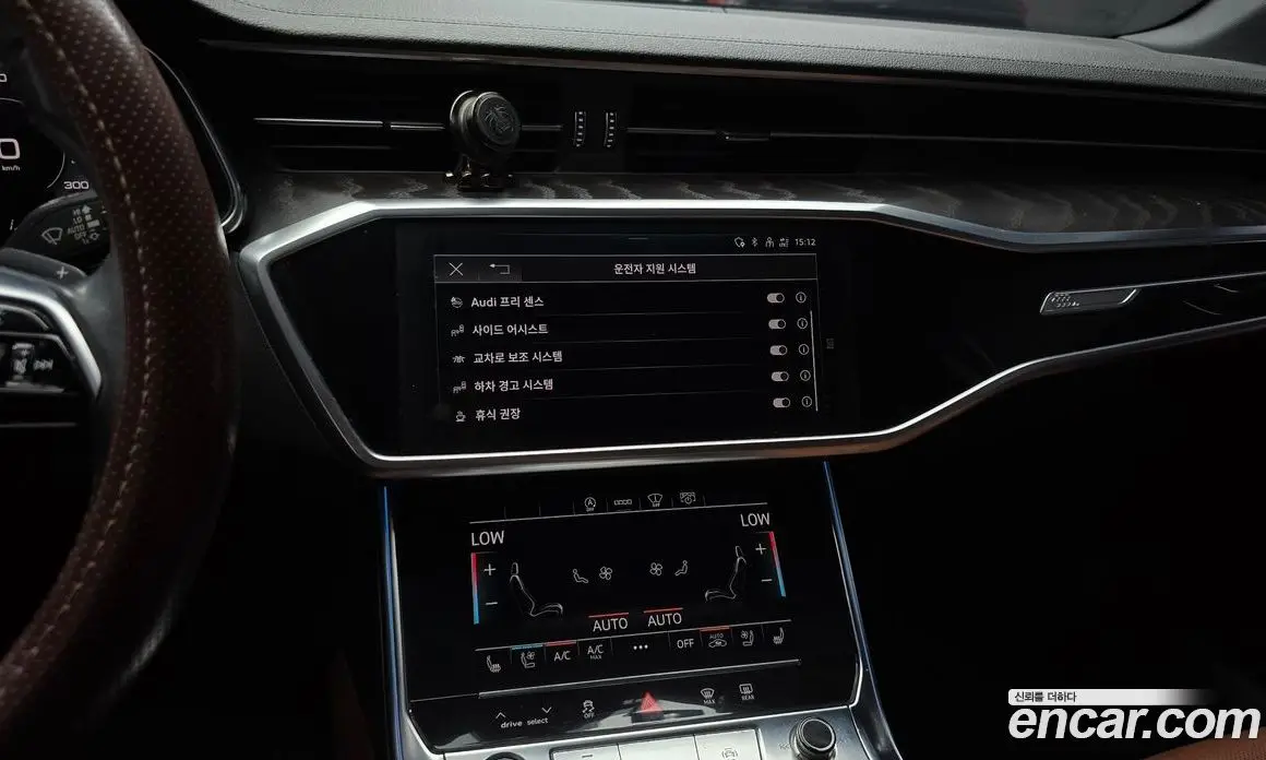 Audi A6 2021 2.0 автомат (гидро), фото 14