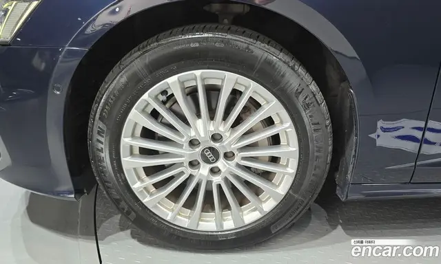 Audi A6 2021 2.0 автомат (гидро), миниатюра 5
