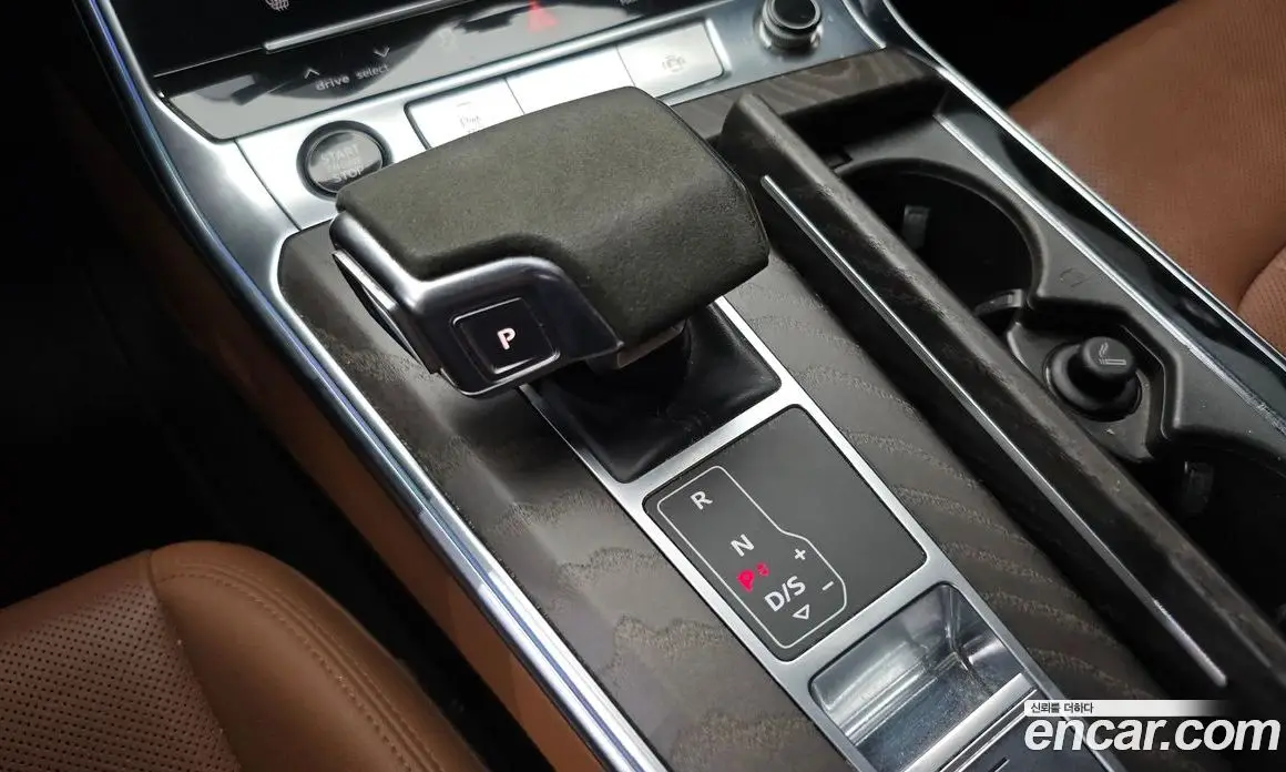 Audi A6 2021 2.0 автомат (гидро), фото 9
